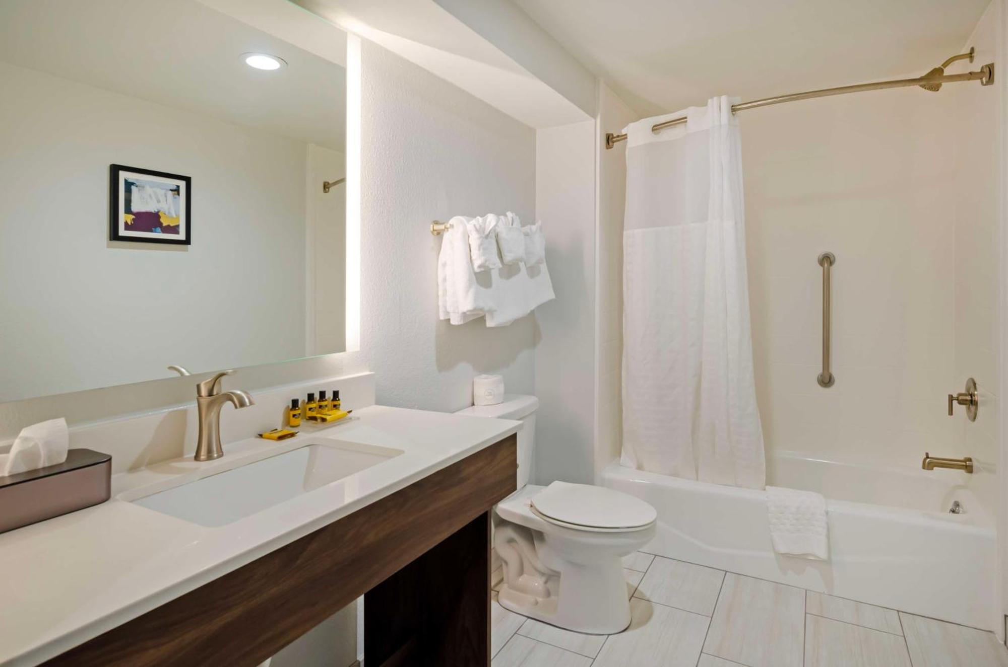Best Western Plus Harrisonburg Dış mekan fotoğraf